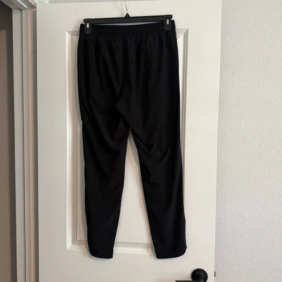GAP FIT BLACK DRAWSTRING JOGGERS SIZE SMALL - Picture 2 of 5